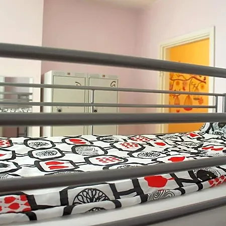 Sweetdream بيت شباب هلسنكي